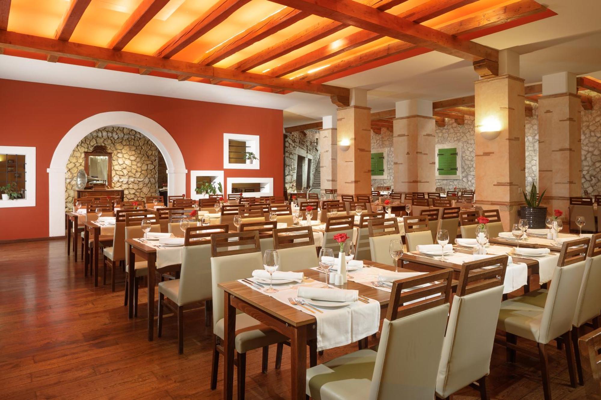 Hotel Garden Istra Plava Laguna 4*